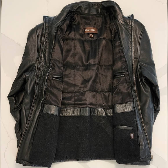 Danier Men's Black Leather Jacket - Picture 2 of 10